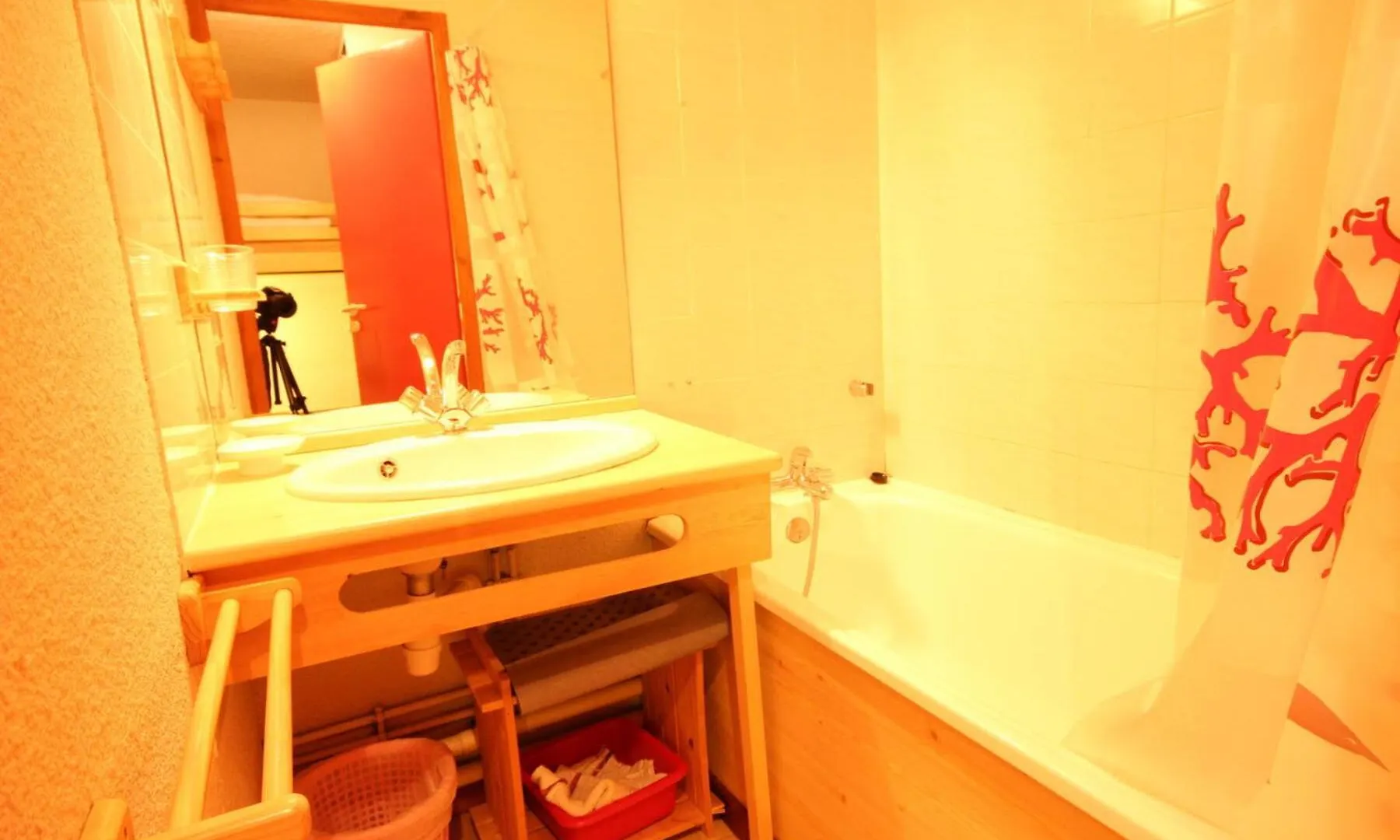 Residence Grande Ourse - Appartement 2 Pieces 4 Personnes A Vallandry En Centre Station Et Proche Des Pistes Mae-2138 Peisey-Nancroix 0*,  France